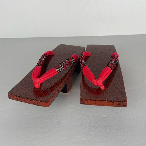 Vintage Japanese Kimono Geta Wooden Sandals Pink Artsy Rare 9" X 3" X 1.5 Tall - Picture 2 of 11